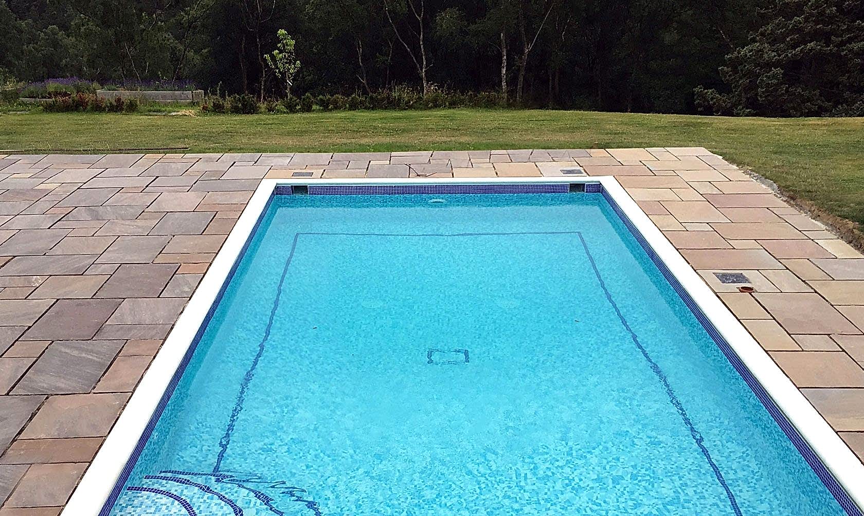 New Outdoor Concrete Swimming Pools by UK Swimming Pools Ltd