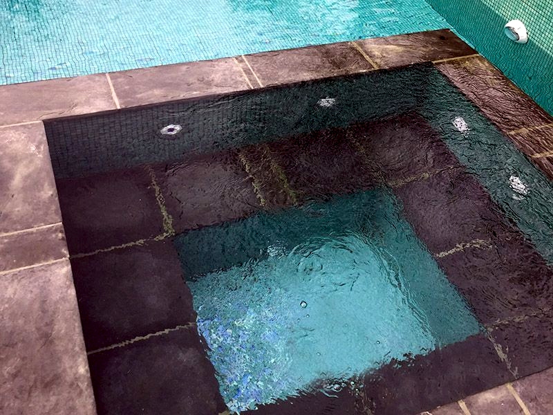 UK Swimming Pools - Pool Spas