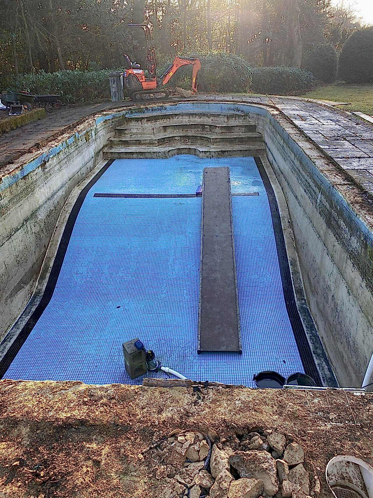 To accommodate the desired upgrade, significant modifications to the pool structure was necessary