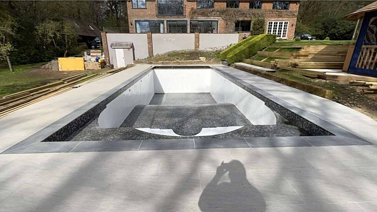 Interior refurbishment of the swimming pool completed