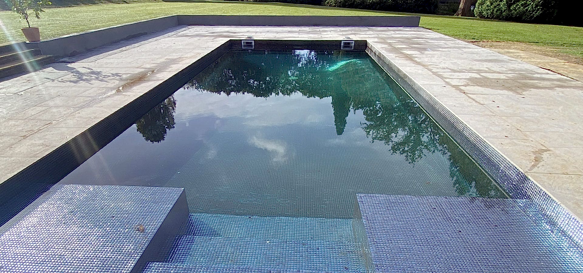 A finished view of the modern, streamlined design of the swimming pool