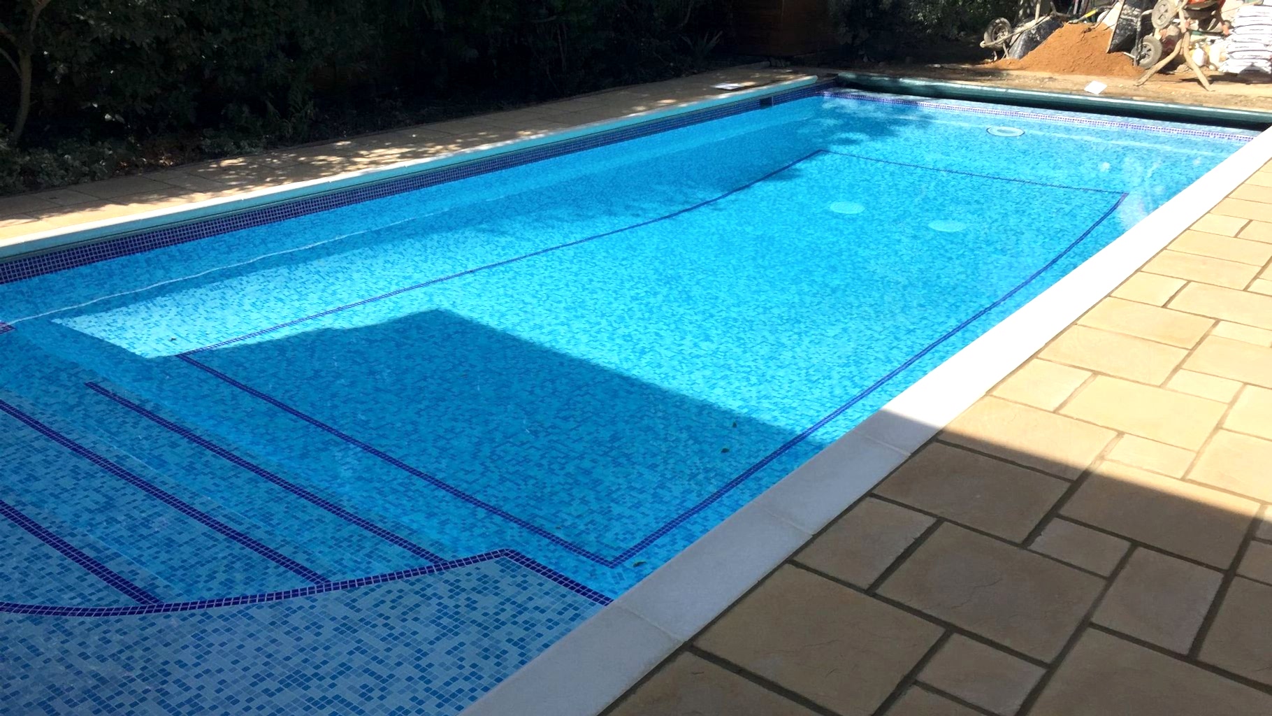 New Outdoor Concrete Swimming Pools by UK Swimming Pools Ltd